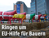 Bauern demonstrieren vor dem EU-Kommissionsgebäude in Brüssel