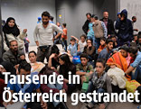 Flüchtlinge am Bahnhof