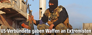 Maskierter K&auml;mpfer der Al-Nusra-Front