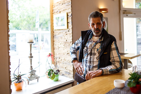© ORF.at/Dominique Hammer Kaffeehausbesitzer in Döbling