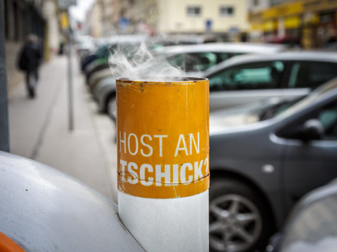 Aschenbecher mit Mundart-Spruch
