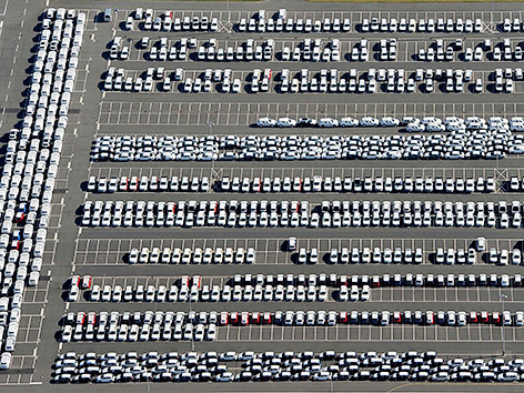 © APA/dpa/Ingo Wagner Parkplatz für VW-Neuwagen