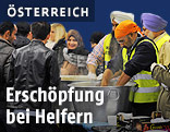 Essensausgabe an Fl&uuml;chtlinge am Wiener Hauptbahnhof