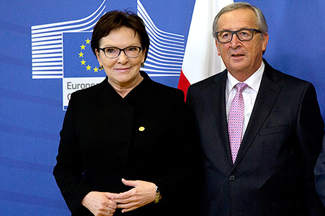 Polens Ministerpräsidentin Ewa Kopacz und  	EU-Kommissionspräsident Jean-Claude Juncker