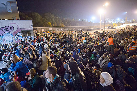 © Rene Gomolj Flüchtlinge