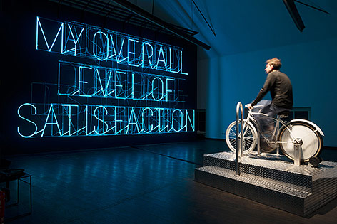 © MAK/Aslan Kudrnofsky Installation: "Actually Doing the Things I Set Out to Do Increases My Overall Level of Satisfaction."