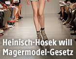 Model auf dem Laufsteg