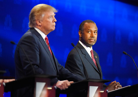 © APA/AP/Mark J. Terrill Republikanische Präsidentschaftskandidaten Ben Carson und Donald Trump