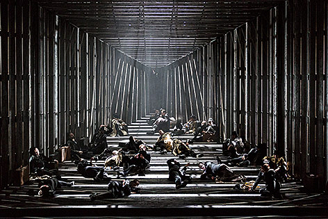 © Werner Kmetitsch Szenenbild aus "Der fleigenden Holländer"