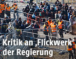 Fl&uuml;chtlinge am Grenz&uuml;bergang in Spielfeld