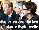Werner Faymann (SPÖ), Johanna Mikl-Leitner (ÖVP),  Reinhold Mitterlehner (ÖVP) und Sebastian Kurz (ÖVP)