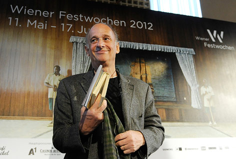© APA/Helmut Fohringer Verstorbener Festwochen-Intendant Luc Bondy anlässlich der PK "Wiener Festwochen 2012"