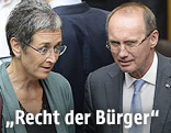 Die Europa-Abgeordneten Ulrike Lunacek (Gr&uuml;ne) und Othmar Karas (&Ouml;VP)