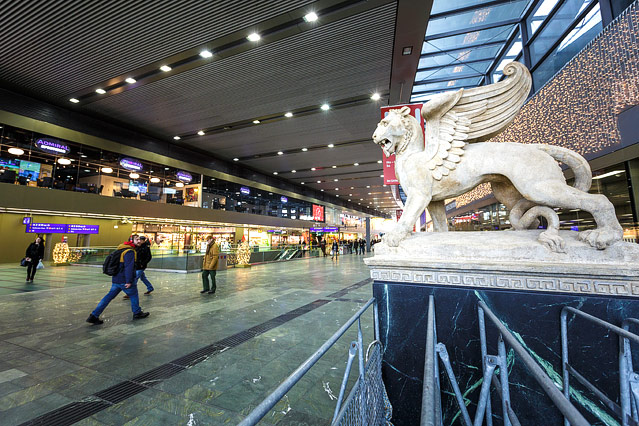© ORF.at/Christian Öser Der Markuslöwe im neuen Hauptbahnhof Wien