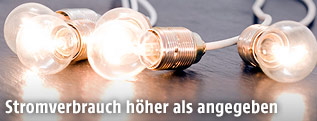 Leuchtk&ouml;rper auf dem Boden