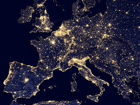 © Reuters/NASA Ein nächtliches Satellitenbild von Europa