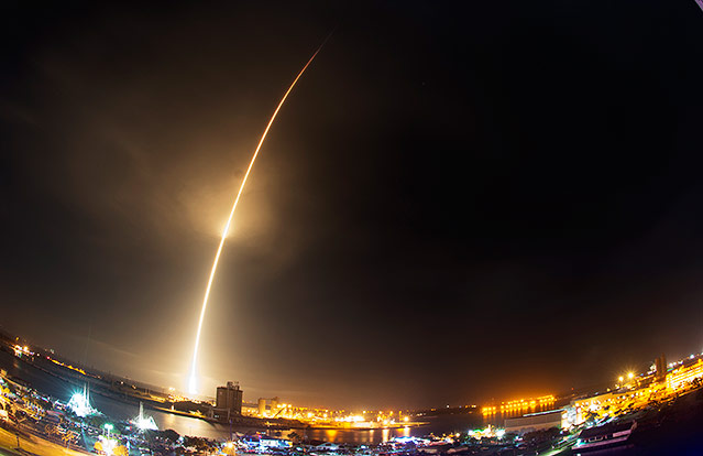 © APA/AP/Florida Today/Craig Bailey Start der SpaceX-Rakete