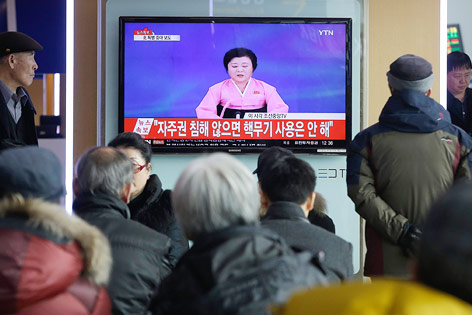 © AP/Ahn Young-joon Bildschirm mit nordkoreanischer Nachrichtensendung
