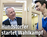SP&Ouml;-Bundespr&auml;sidentschaftskandidat Rudolf Hundstorfer im Lehrbetrieb "Jugend am Werk" in Wien