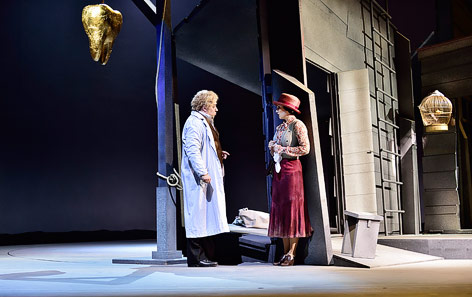 Szene aus der Oper McTeague - Gier nach Gold