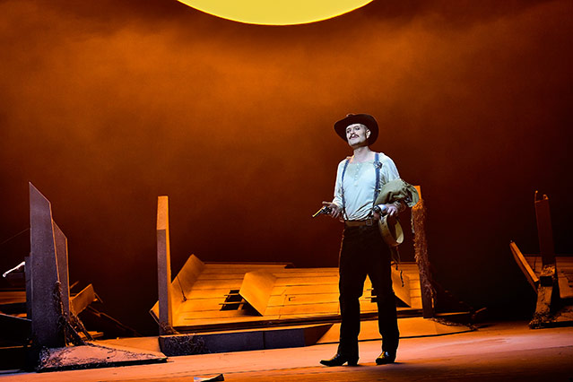 © Patrick Pfeiffer Szene aus der Oper McTeague - Gier nach Gold