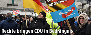 AfD-Plakat bei einer Demonstration