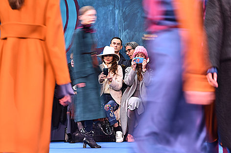 © picturedesk.com/PA Models am Laufsteg bei der London Fashion Week