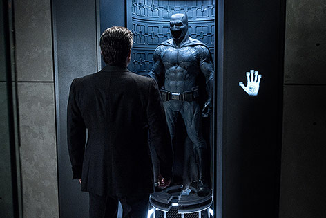 © WARNER BROS. ENTERTAINMENT INC./DC Comics/Clay Enos Szene aus dem Film "Batman v Superman: Dawn of Justice"