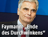 Bundeskanzler Werner Faymann beim EU-Sondergipfel in Br&uuml;ssel