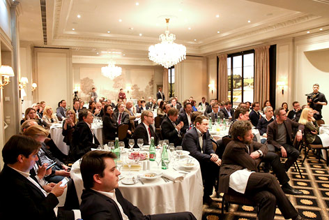 © IAA Podiumsdiskussion