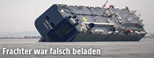 Das Frachtschiff "Hoegh Osaka"