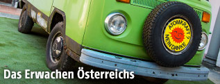 VW-Bus mit "Atomkraft, nein danke!" Aufkleber