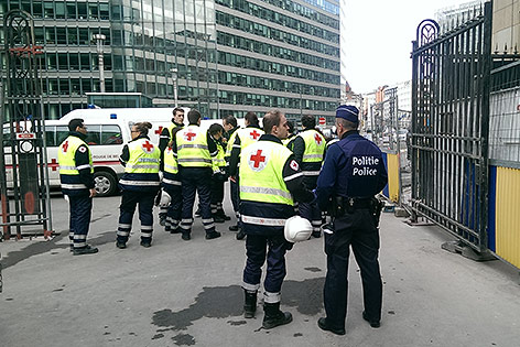 © ORF.at/Sophia Felbermair Einsatzkräfte in Brüssel