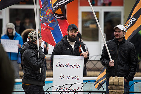 © AP/Ivan Sekretarev Prorussische Demonstranten