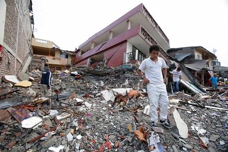 © APA/AP/Dolores Ochoa Zerstörung nach Erdbeben in Ecuador