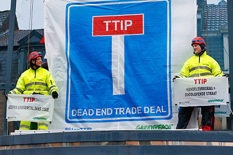 Protest in Brüssel gegen das TTIP-Abkommen