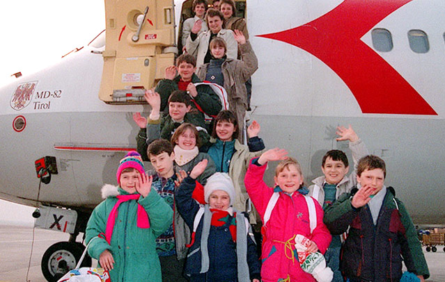 © Global 2000/Sasch Osaka Kinder und Jugendliche aus der Ukraine bei ihrer Ankunft in Schwechat