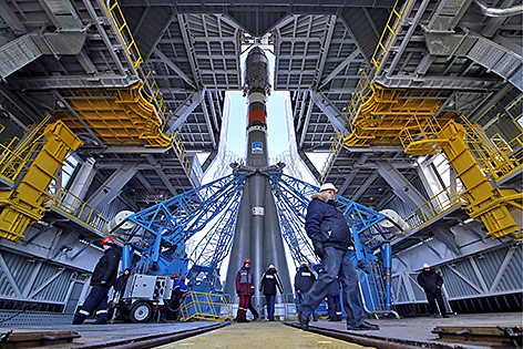 © picturedesk.com/TASS/Marina Lystseva Rakete steht im Weltraumbahnhof Wostotschny