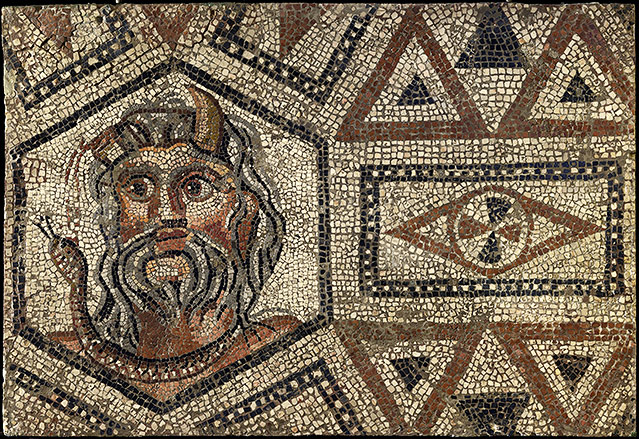 © Salzburg Museum Platte des Acheloos-Mosaiks aus der Römischen Kaiserzeit, Anfang 3. Jahrhundert