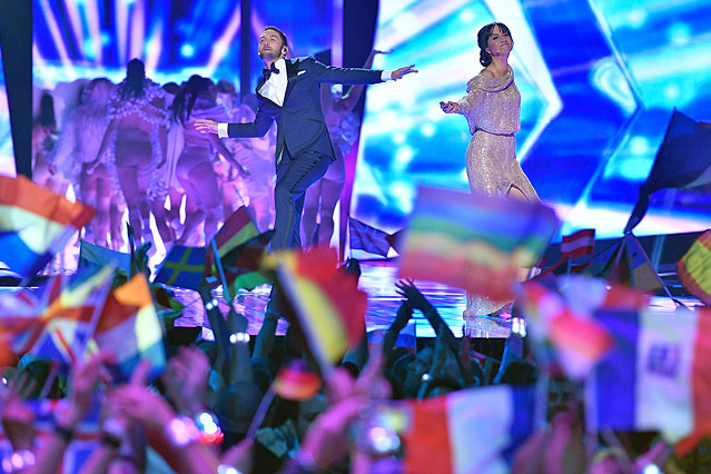 ESC-Moderatoren Mans Zelmerlow und Petra Mede