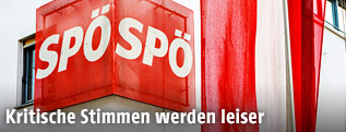 SP&Ouml;-Logo an einer Hausfront
