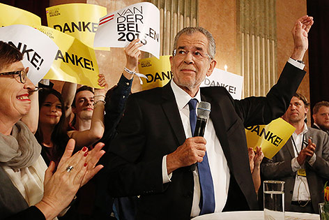 © APA/AFP/Dieter Nagl Alexander Van der Bellen jubelt