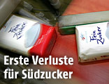 Zuckerpackungen am Fließband