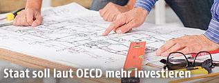 Baupl&auml;ne werden kontrolliert