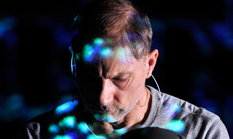 © Festwochen/Robbie Jack Szene aus "The Encounter"