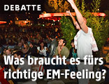 Fans beim Public Viewing
