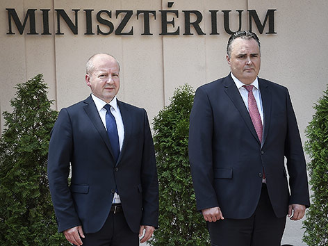 © APA/HBF/Pusch Istvan Simicsko und Verteidigungsminister Hans Peter Doskozil