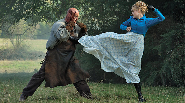 © SquareOne/Universum Szene aus dem Film "Stolz und Vorurteil und Zombies"
