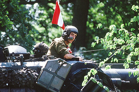 Das österreichische Bundesheer sichert den Grenzübergang Spielfeld, 1991