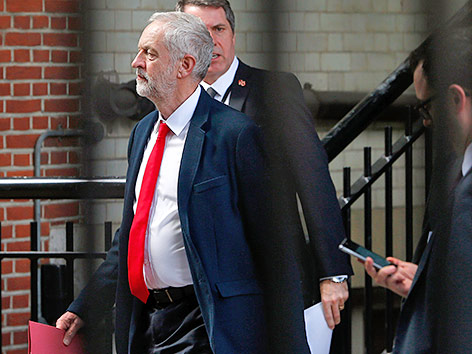 © Reuters/Neil Hall Jeremy Corbyn